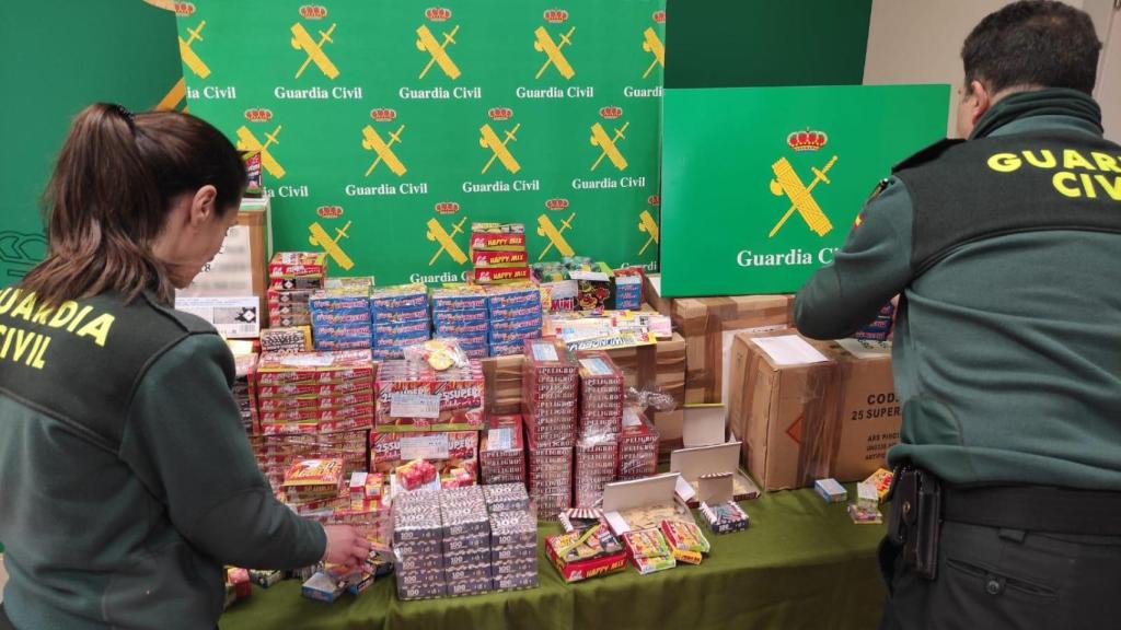 Material incautado por la Guardia Civil