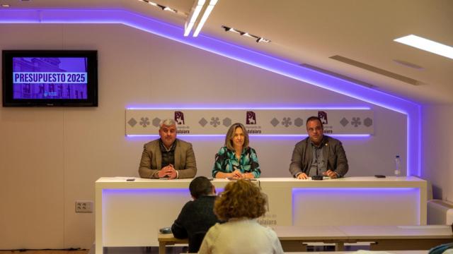 Ana Guarinos presenta el proyecto de presupuesto para 2025 en Guadalajara.