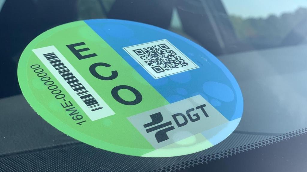 Etiqueta eco de la DGT.