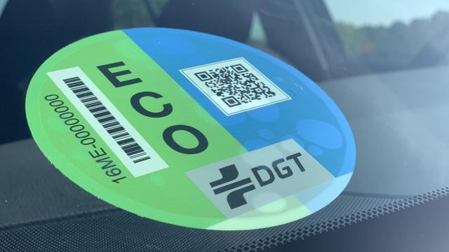 Etiqueta eco de la DGT.