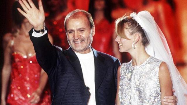 Gianni Versace en el desfile de Alta Costura 1995