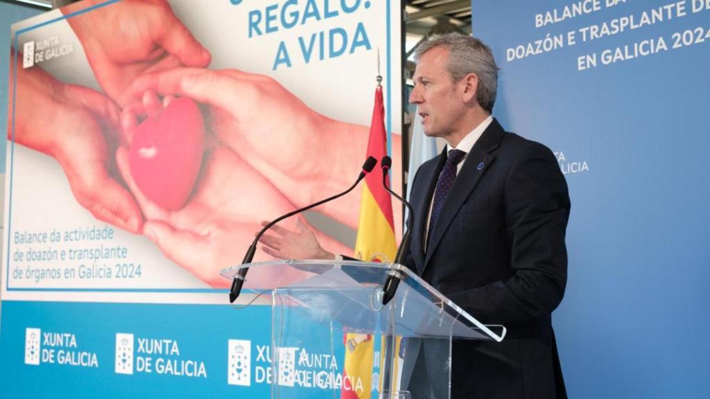 Alfonso Rueda en el acto de presentación de los datos de transplantes de 2024