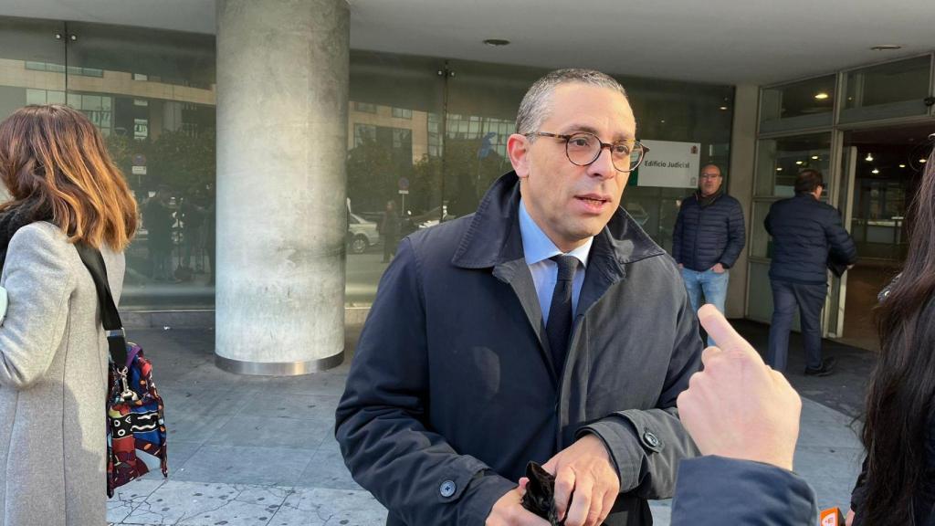 José Antonio Sires, el abogado de Cristina, víctima y expareja de Candy