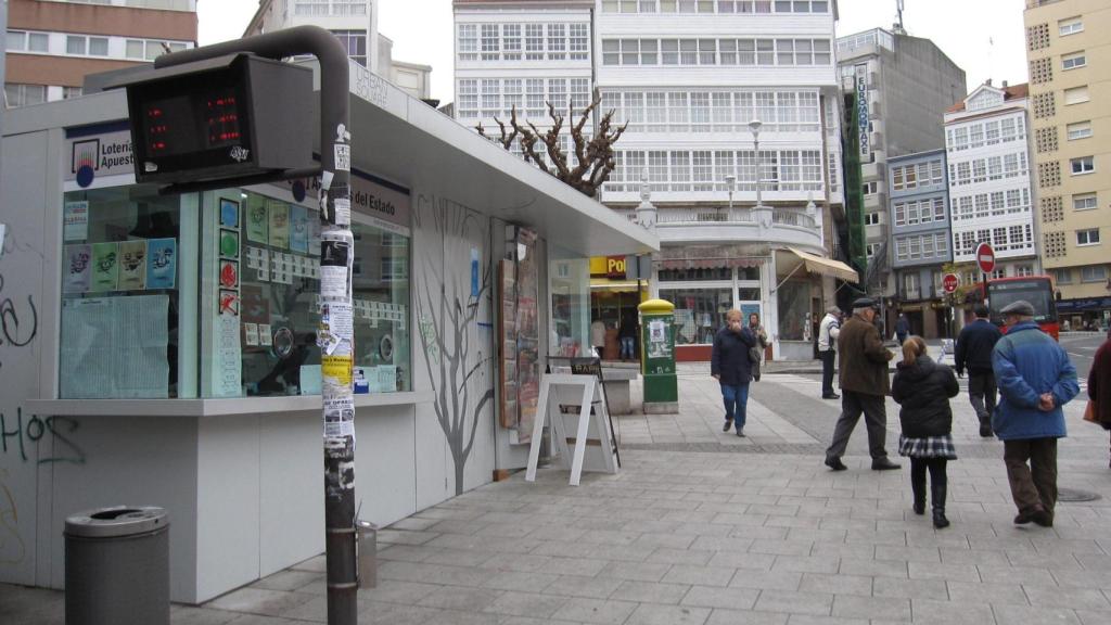 Administración de Loterías y Apuestas del Estado en la plaza de España de A Coruña