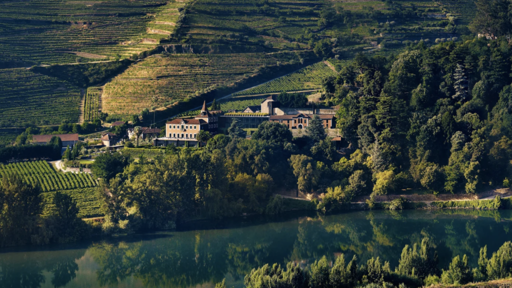 Vista aérea del hotel.