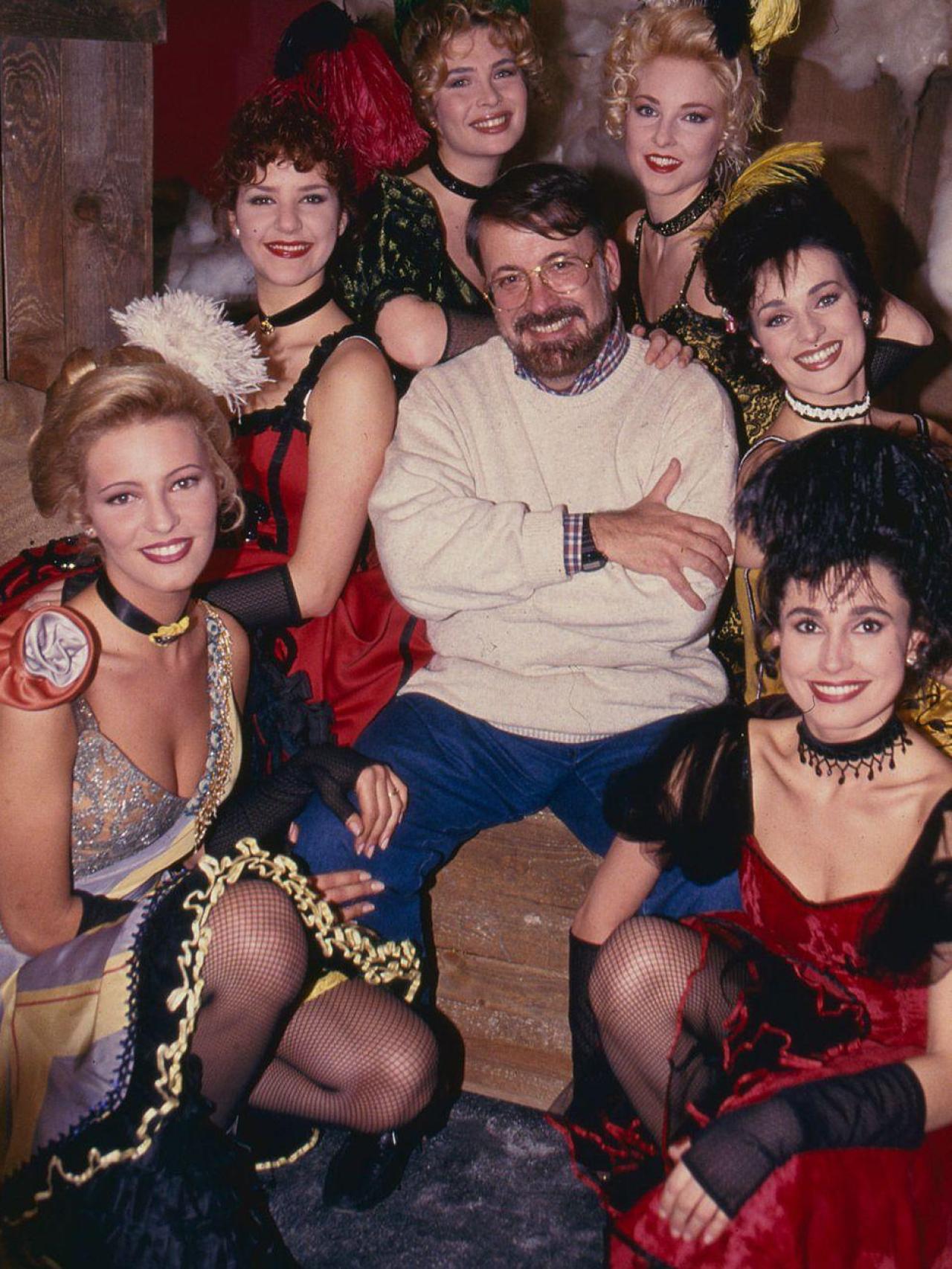 Paula Vázquez (i.) en 'Un, dos, tres... responda otra vez'.