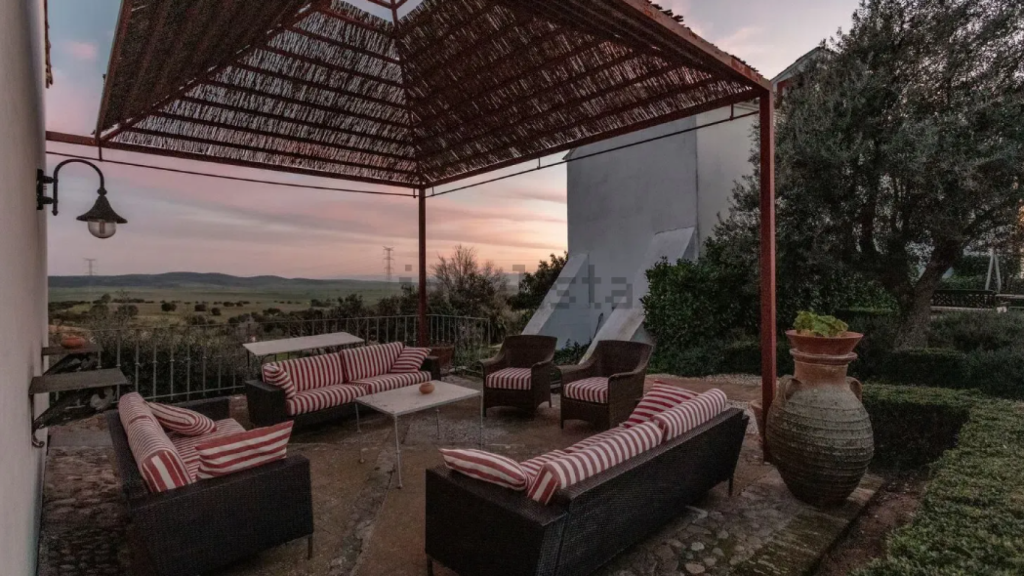 Finca en venta en Calzada de Oropesa (Toledo). Foto: Idealista.