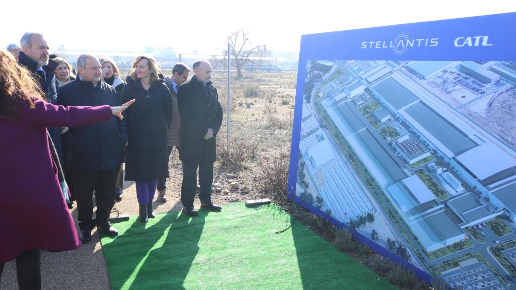 Los ministros Hereu y Alegría y el presidente Azcón han visitado los terrenos de la futura gigafactoría de Stellantis