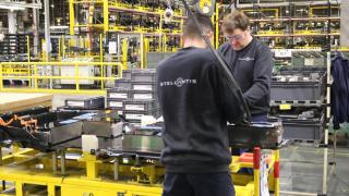 Taller de baterías de Stellantis en Figueruelas