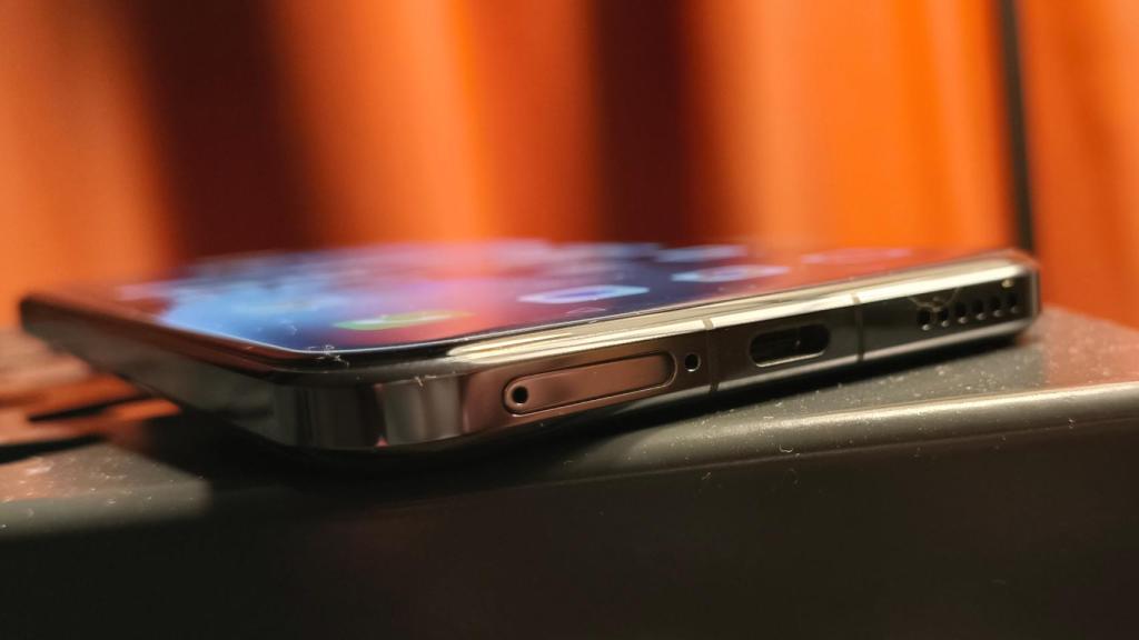 Zona inferior del Honor Magic7 Pro