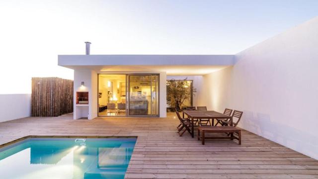 Casa prefabricada de hormigón y acero.