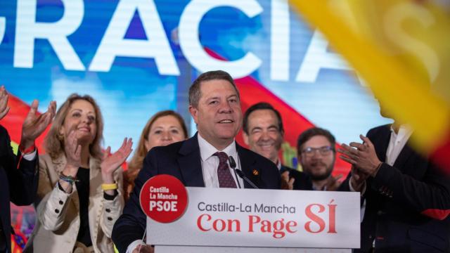 Emiliano García-Page tras ganar las elecciones autonómicas de mayo 2023.