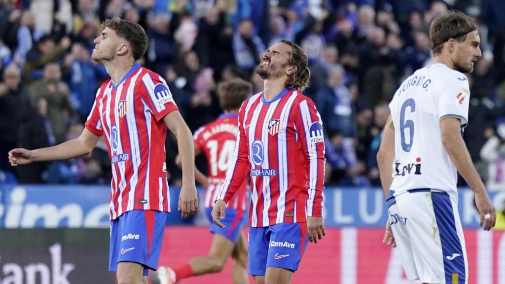 Griezmann se lamenta tras haber fallado un penalti ante el Leganés.
