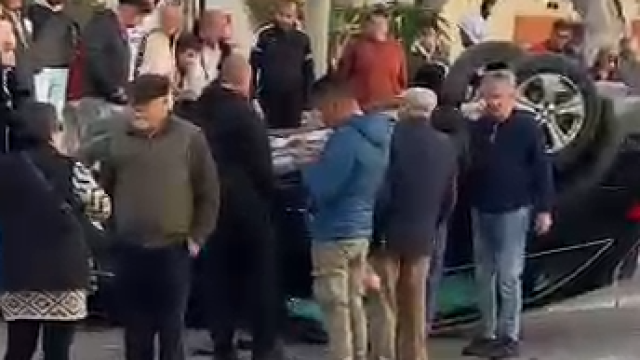 Un vídeo de cómo quedó la escena del accidente, en Vélez-Málaga.