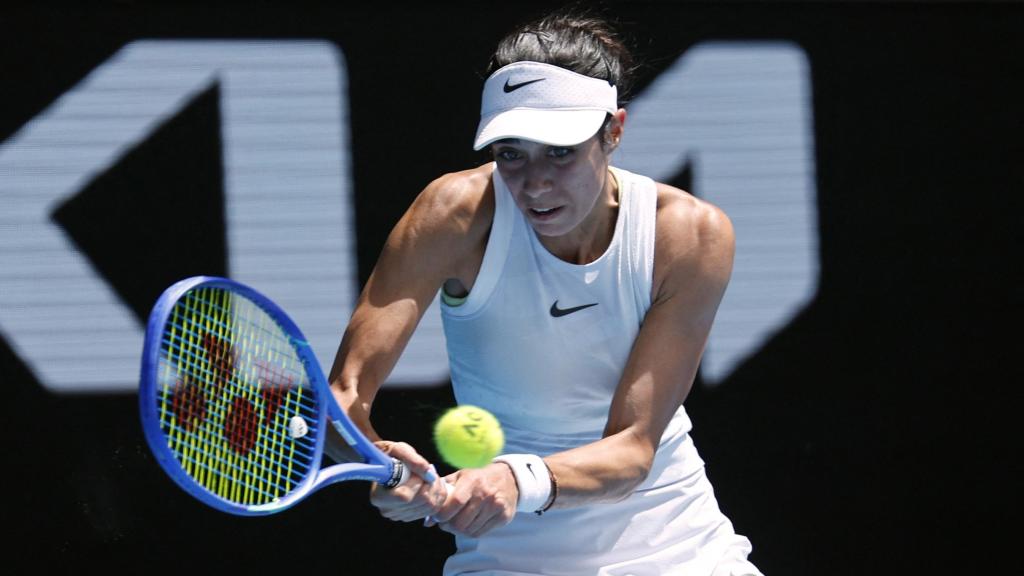 Paula Badosa, durante su partido frente a Danilovic en el Open de Australia.