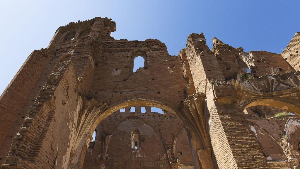 La iglesia de San Martín de Tours, en Belchite (Teruel).