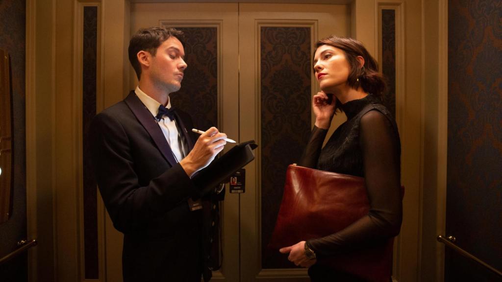 Jonah Hauer-King y Mary Elizabeth Winstead, en el filme