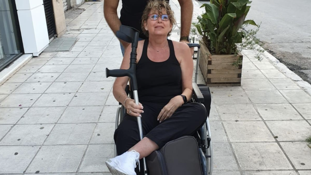 Menchu, después del primer ingreso, cuando todavía podía caminar un poco.