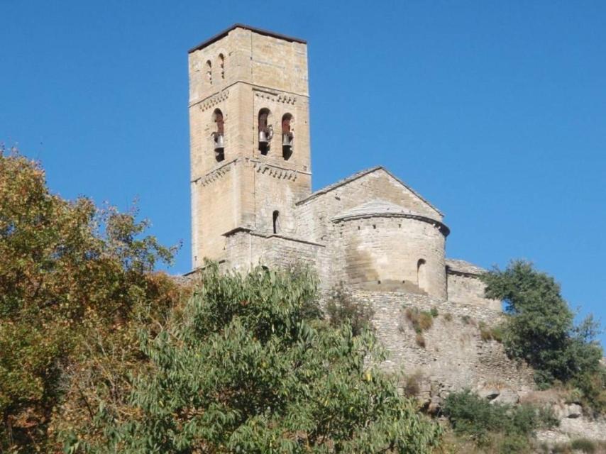 Iglesia de Montañana.