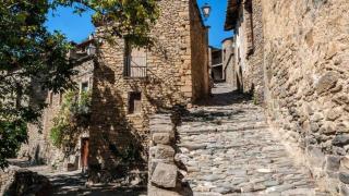 El pueblo medieval abandonado cerca de Zaragoza con más de 1.000 años de historia: perfecto para una escapada