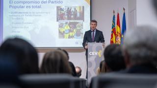 Vídeo | Feijóo critica el cese de Pallete dirigido en La Moncloa: Ningún Gobierno puede cesar al presidente de una compañía