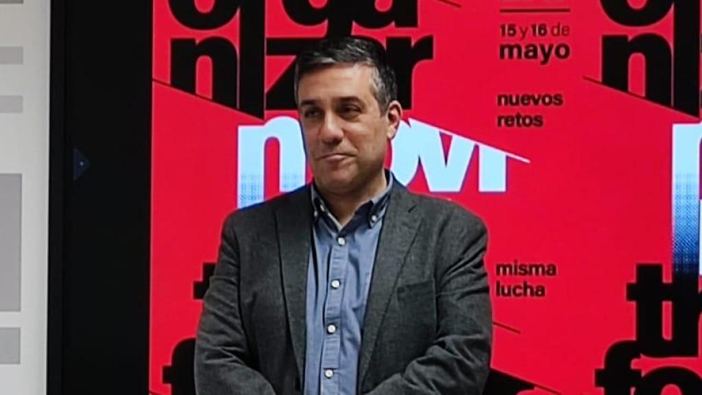 Javier Ortega antes de comenzar la rueda de prensa.
