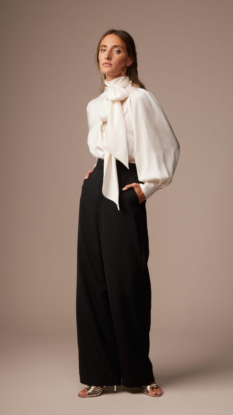 La blusa y el pantalón que querrás lucir en su próximo compromiso.