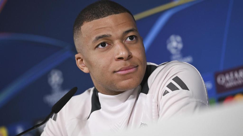 Mbappé, en rueda de prensa con el Real Madrid