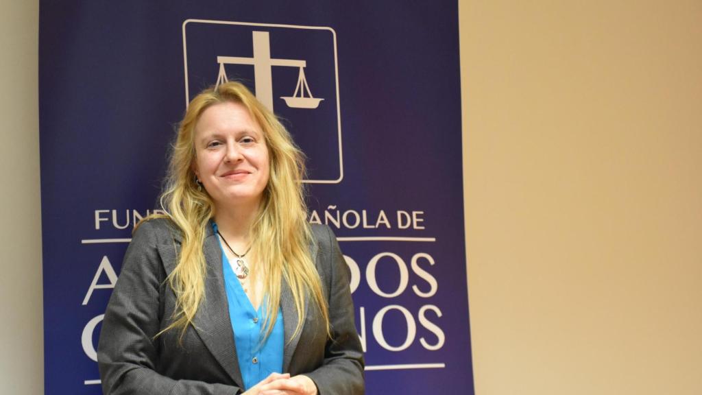 Castellanos posa en la sede vallisoletana