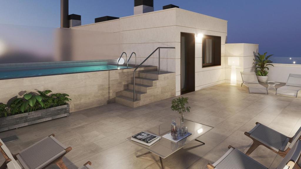 Una de las terrazas superiores del edificio, con piscina privada.