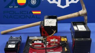 Algunos de los objetos incautados a los detenidos