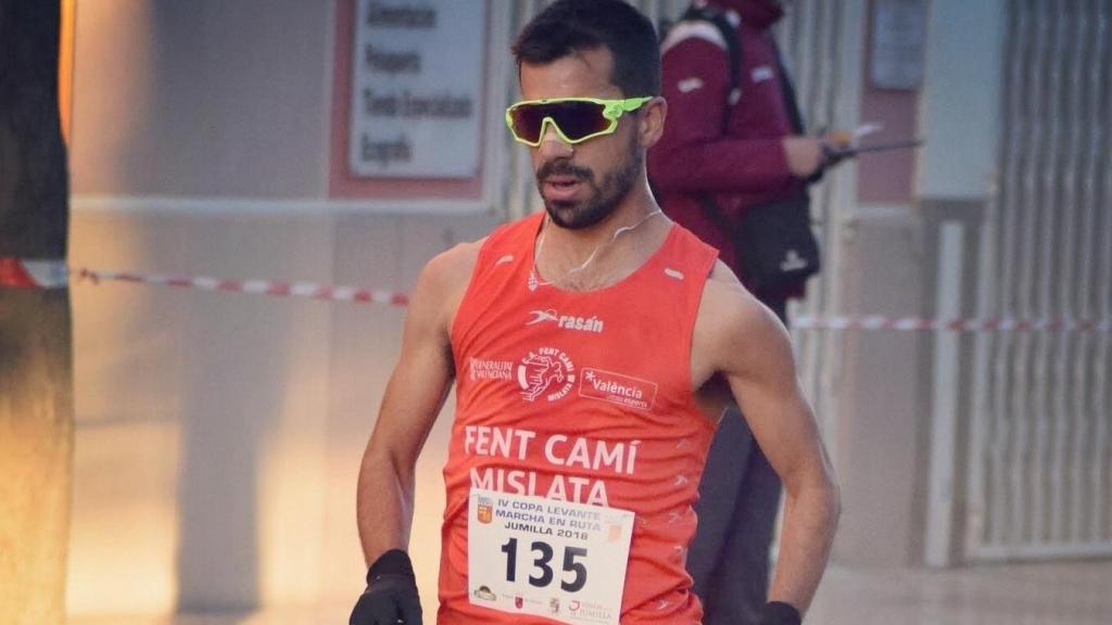 Iván Pajuelo, durante una carrera de 50km. marcha
