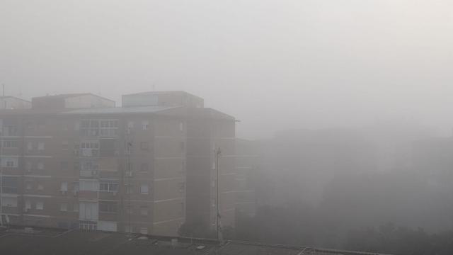 La niebla densa de esta mañana.