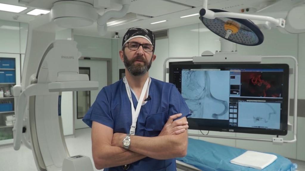 Dr. Claudio Rodríguez.