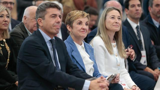 Carlos Mazón y Marián Cano, en  FITUR 2025