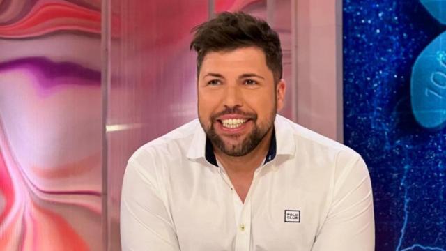 Además de conducir la sección Fila Zero, Kike Quintana es uno de los guionistas de 'TardeAR'