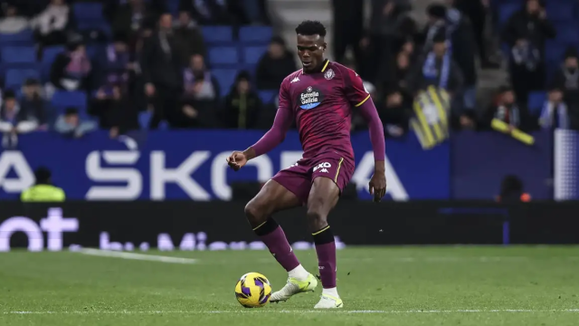 El juvenil del Valladolid, Juma Bah, durante un partido con el club pucelano.