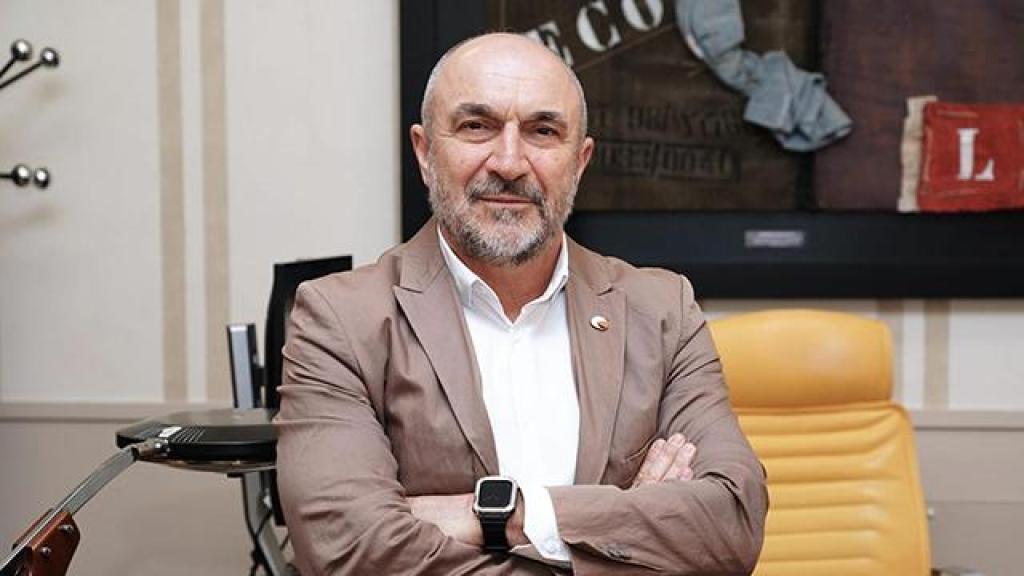 Eugenio Luque toma el relevo de Diego Vera al frente de la Fundación General de la UMA