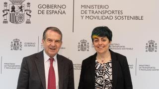 Abel Caballero y Marta Serrano, secretaria general de Transporte Terrestre.