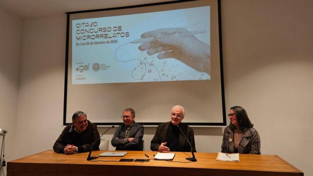 Presentación del concurso de microrrelatos en A Coruña.
