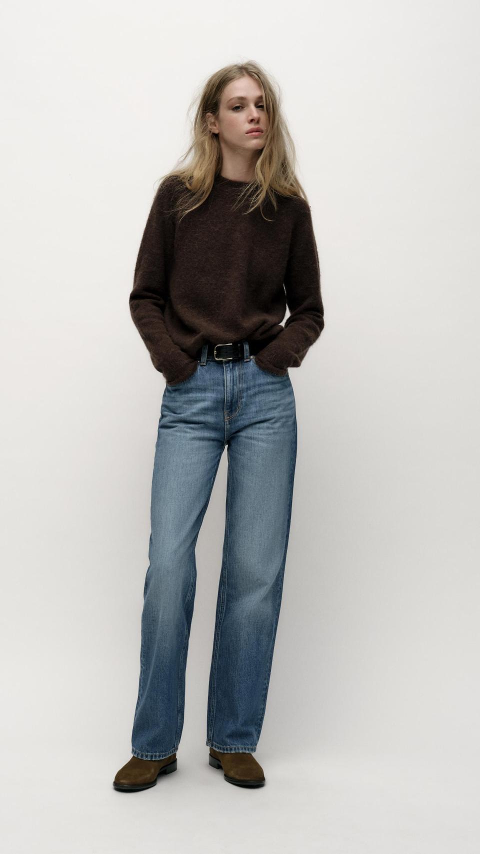 Los vaqueros rectos ya fueron tendencia en el otoño/invierno 2024-25.