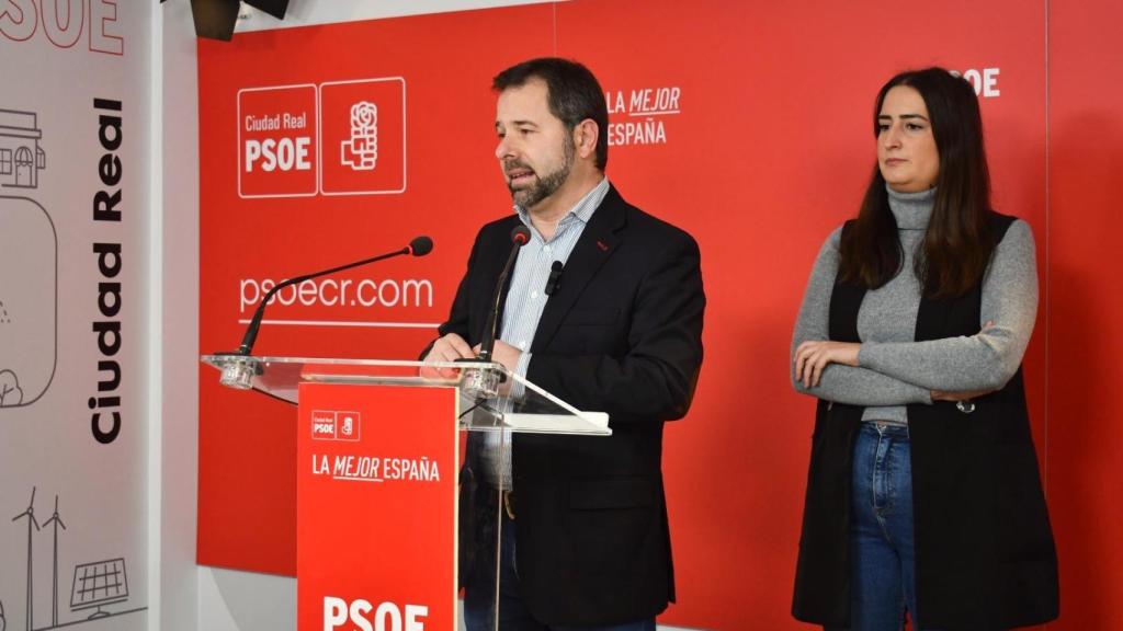 Gonzalo Redondo y Cristina López durante la rueda de prensa.
