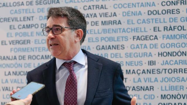 Pachi pascual, alcalde de Sant Vicent del Raspeig, en Fitur 2025.