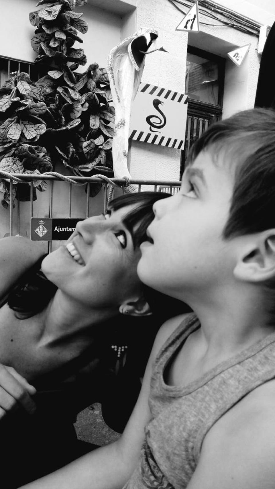 Para Ana, lo fuerte es que la reclamación llegue año y medio después del fallecimiento de su hijo.