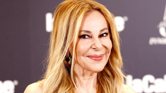 La actriz y presentadora Ana García Obregón en un evento público en Madrid, en noviembre de 2023.