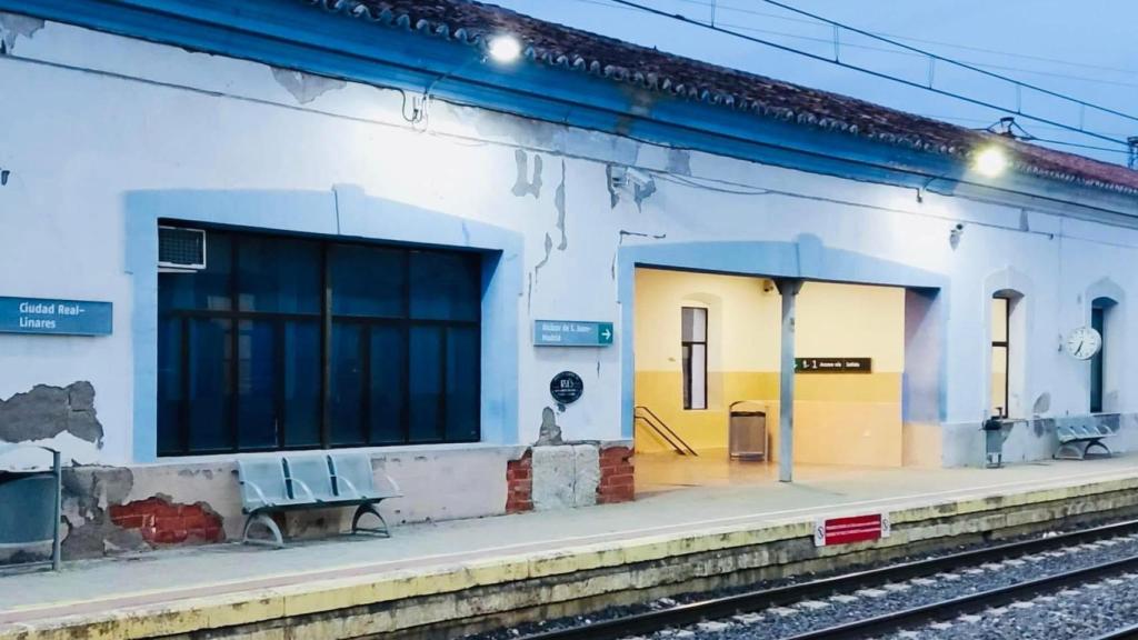 Estación de ferrocarril de Manzanares. Foto: PP.