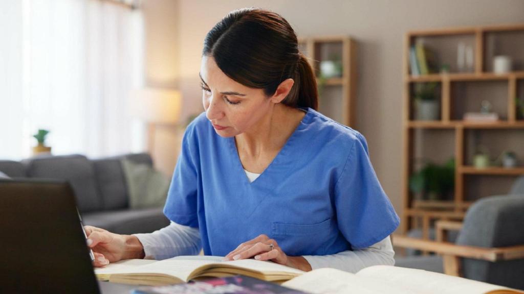 El grado de FP con el que podrías salir con trabajo en Galicia: sueldos de 1.900 euros al mes