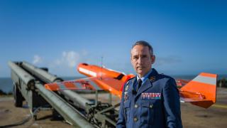 El coronel Quesada dirige el centro de pruebas de drones militares y misiles balísticos más avanzado de Europa: así es el 'Cabo Cañaveral' español
