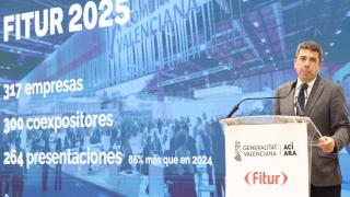 El presidente de la Generalitat, Carlos Mazón, durante el acto central del Día de la Comunitat Valenciana en Fitur, en IFEMA Madrid. EE