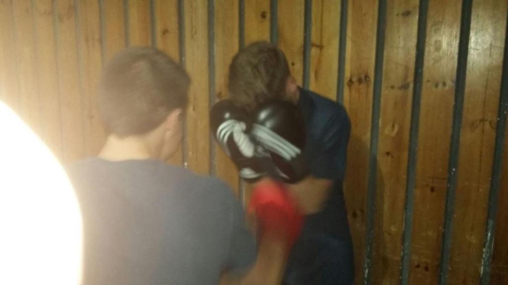 Las mujeres lesbianas en terapias de conversión no boxeaban porque tenían que hacer actividades más femeninas.